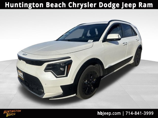Used 2023 Kia Niro Wave FWD image 1