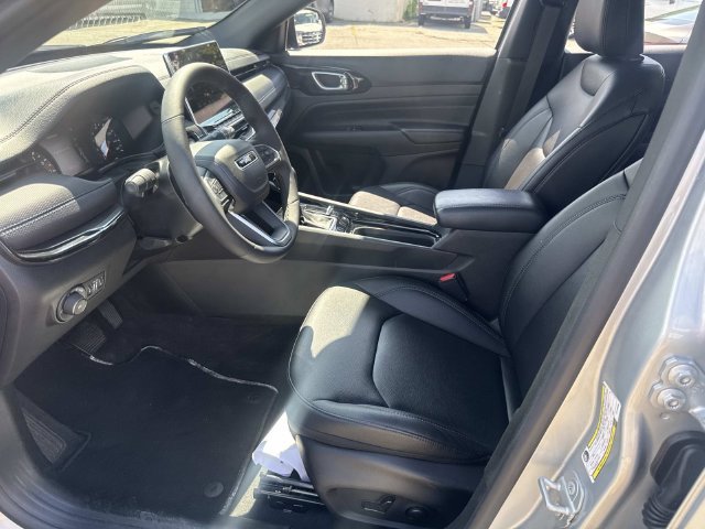 Used 2026 Jeep Compass Limited AWD/4WD image 20