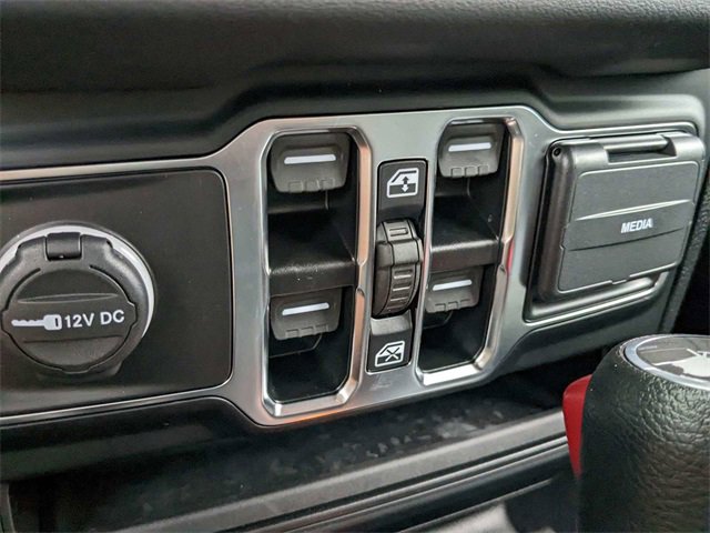 New 2024 Jeep Wrangler Unlimited Sahara image 18