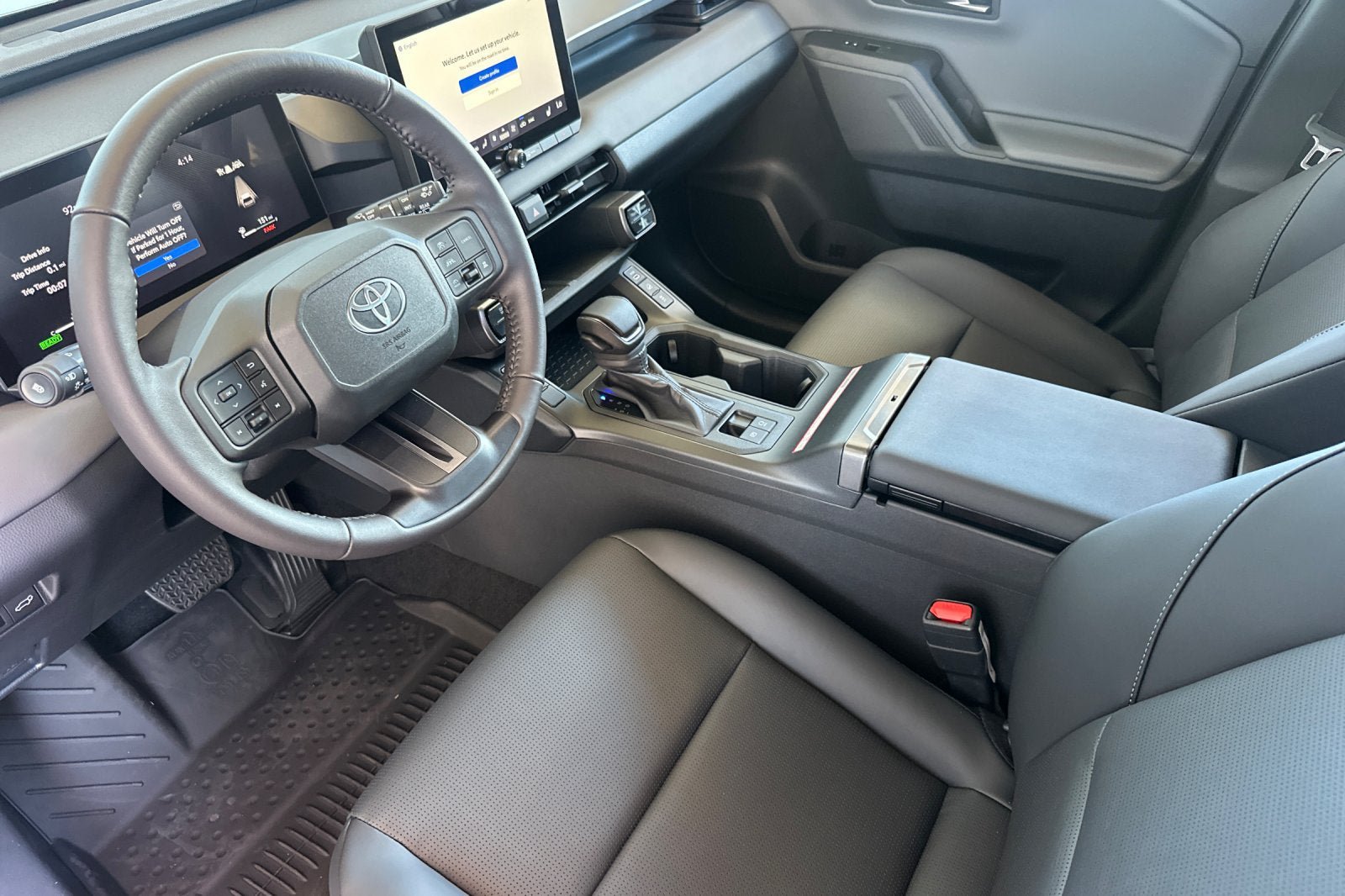 New 2026 Toyota RAV4 XLE Premium w/ Panoramic Sun Roof Package AWD/4WD image 29