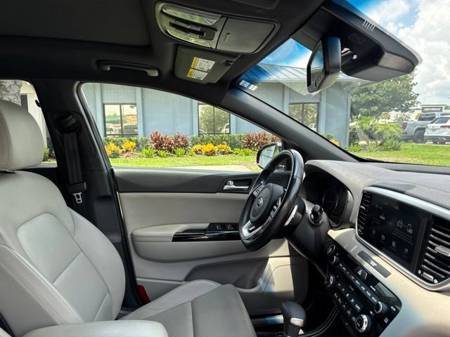 Used 2020 Kia Sportage S w/ S Premium Package FWD image 11