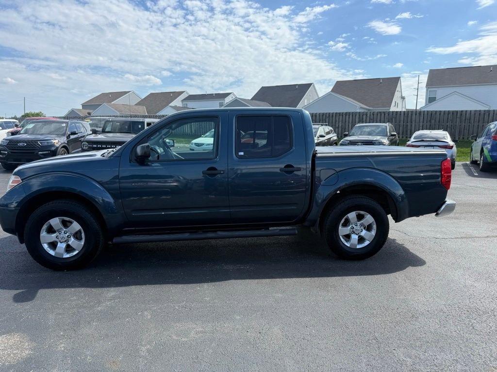Used 2013 Nissan Frontier SV w/ SV Value Truck Pkg AWD/4WD image 6