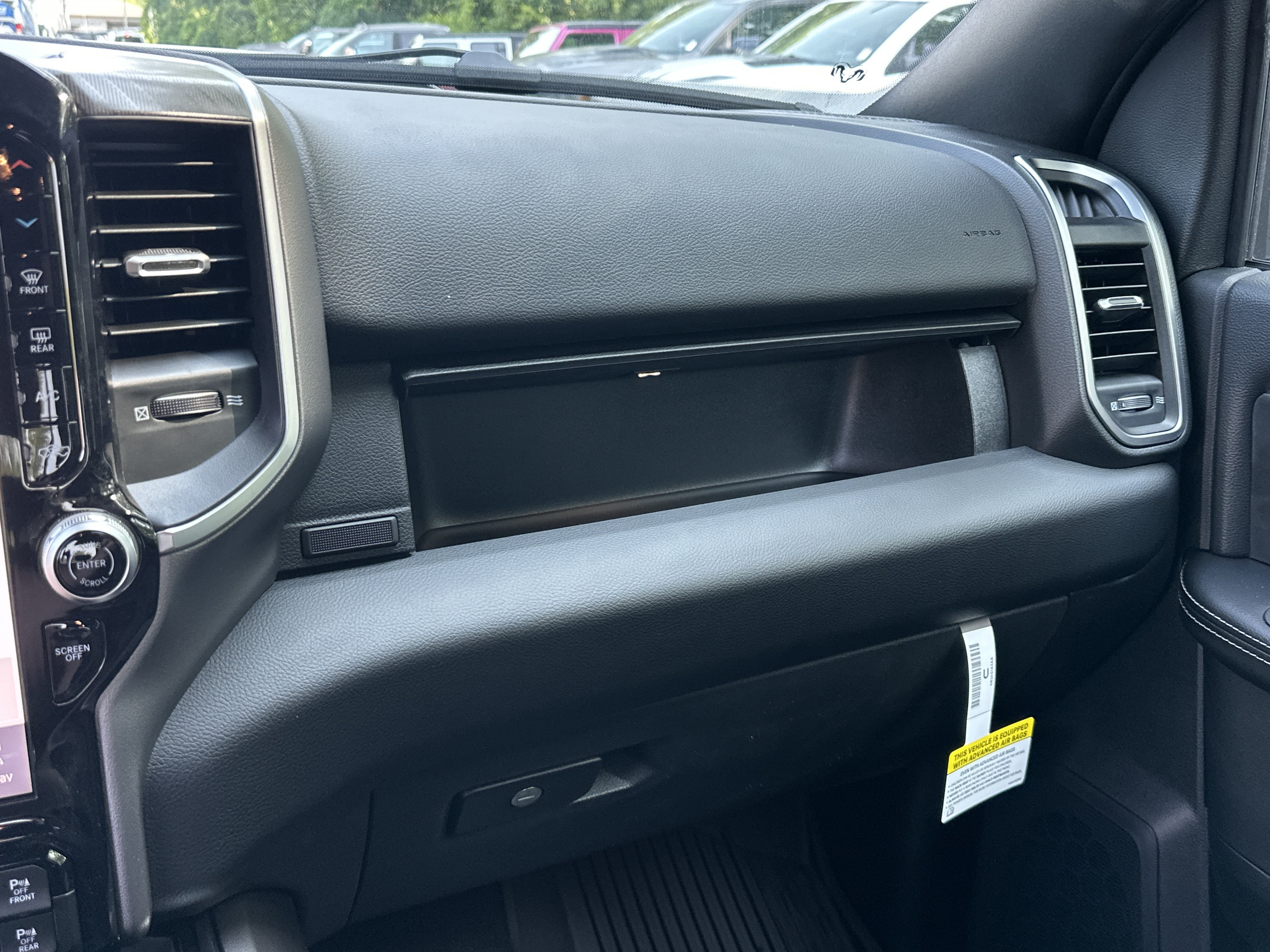 New 2026 RAM 3500 Big Horn AWD/4WD image 4