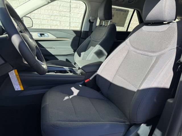 New 2026 Ford Explorer Active AWD/4WD image 13