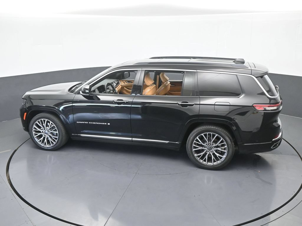 Used 2023 Jeep Grand Cherokee L Summit AWD/4WD image 59