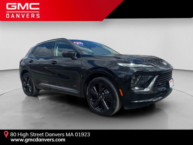 Used 2025 Buick Envision Sport Touring image 1