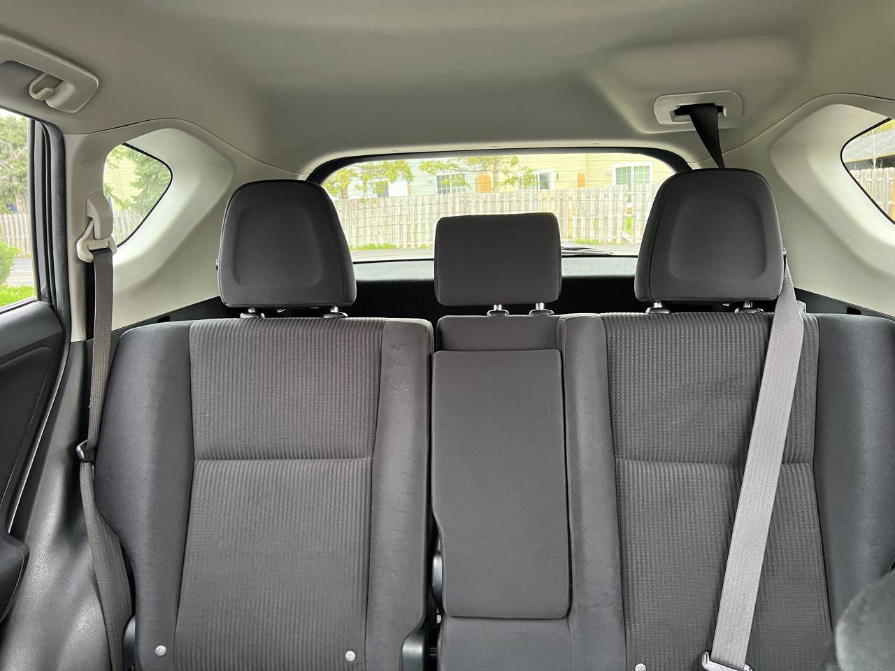 Used 2016 Toyota RAV4 LE AWD/4WD image 29