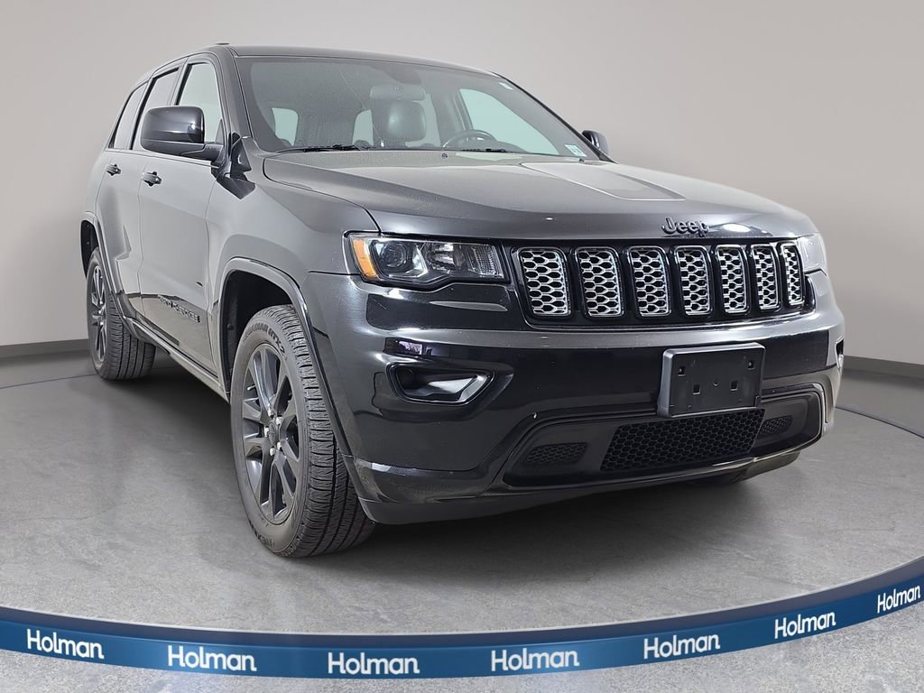 Used 2021 Jeep Grand Cherokee Laredo X image 4