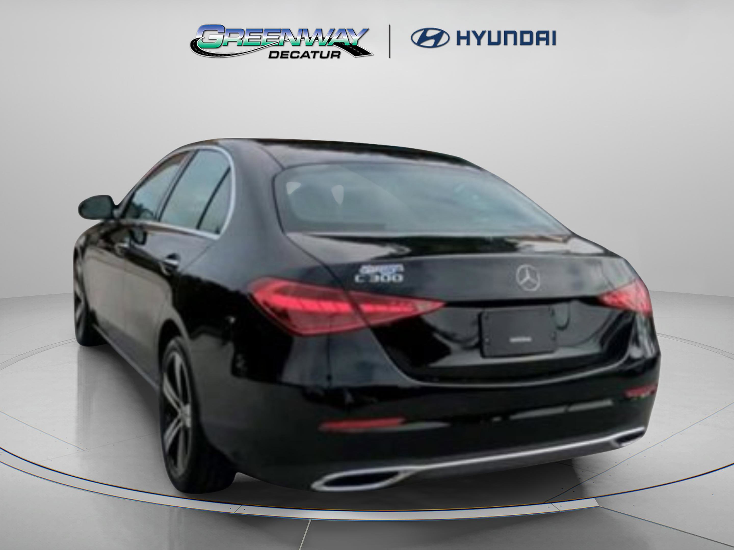 Used 2025 Mercedes-Benz C 300 Sedan image 20