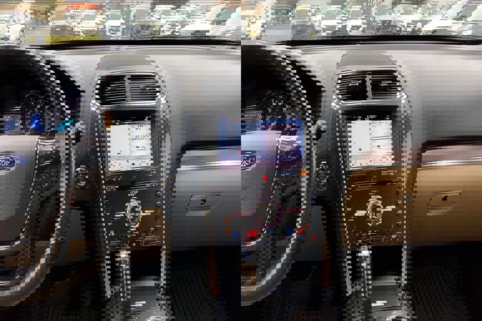 Used 2017 Ford Explorer Limited w/ Equipment Group 301A image 6