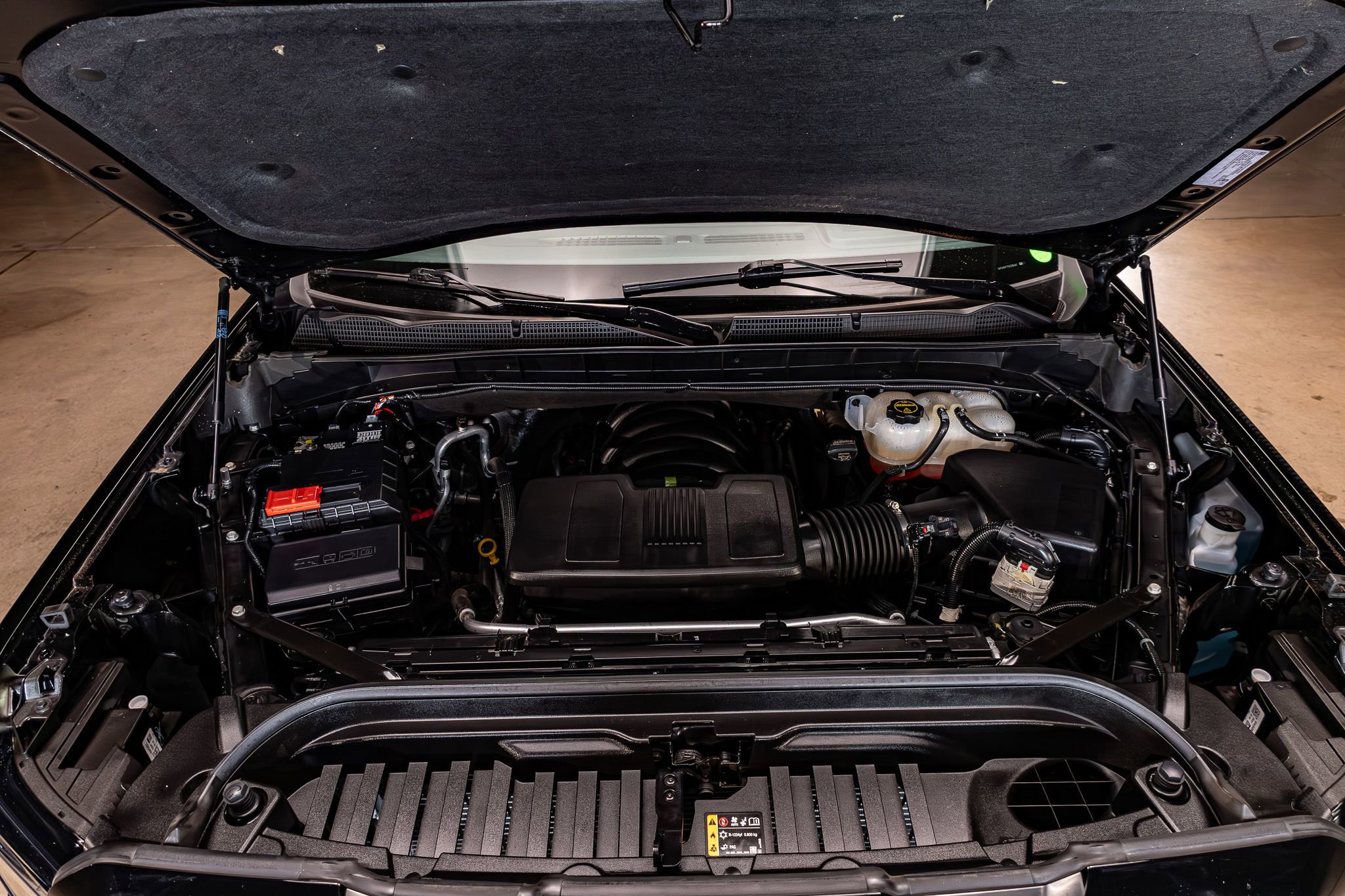 Used 2025 GMC Sierra 1500 Elevation image 29