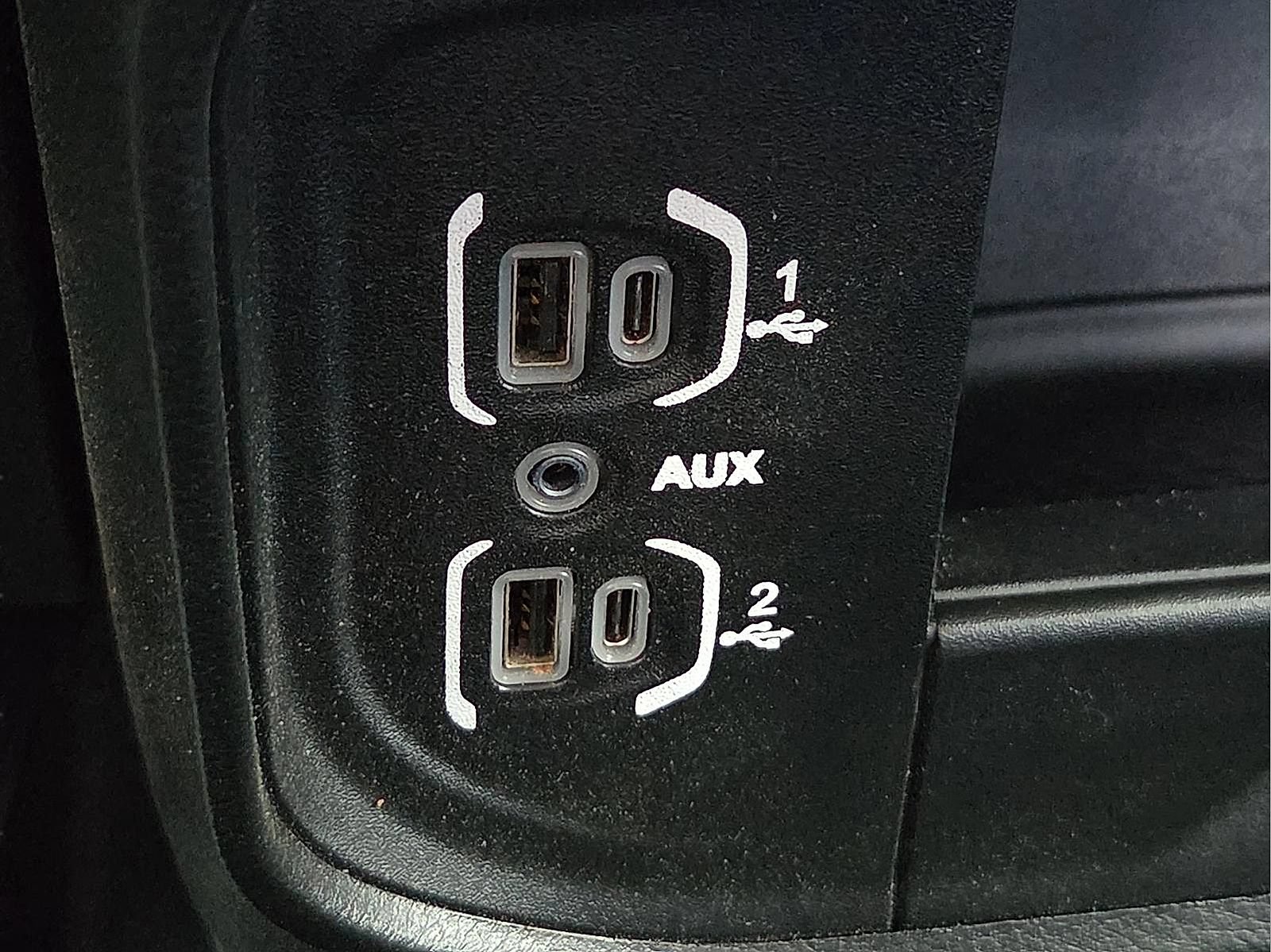 Used 2024 RAM 2500 Big Horn AWD/4WD image 19