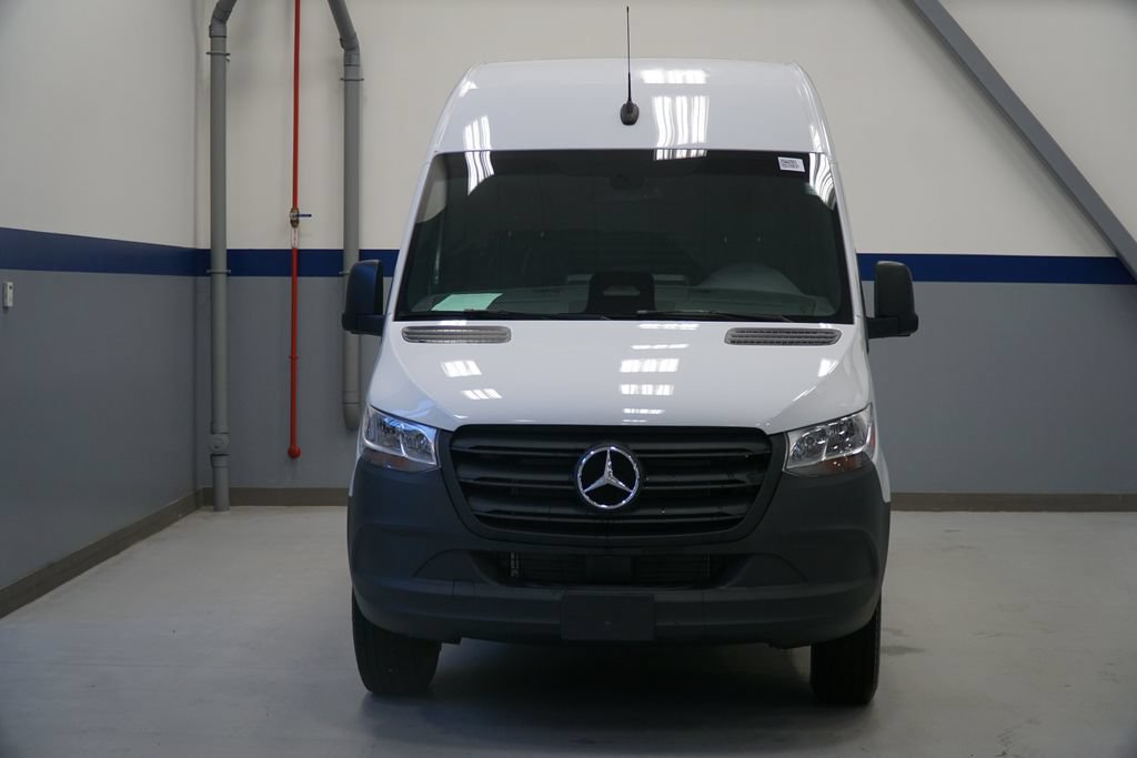 New 2025 Mercedes-Benz Sprinter 2500 image 2