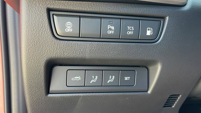 New 2025 MAZDA CX-90 Plug-In Hybrid w/Premium Sport image 25