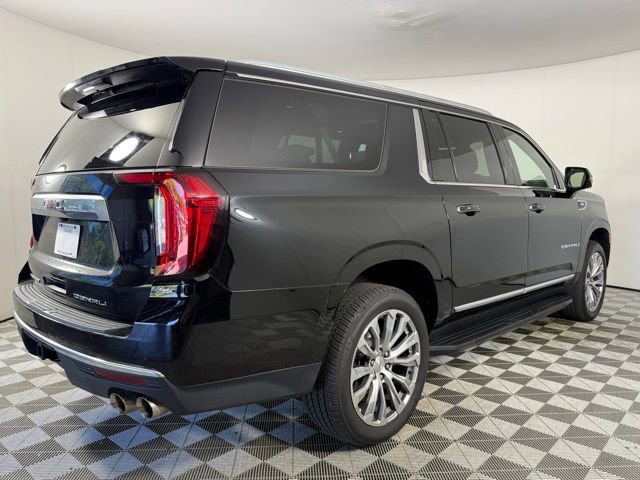 Used 2021 GMC Yukon XL Denali image 7