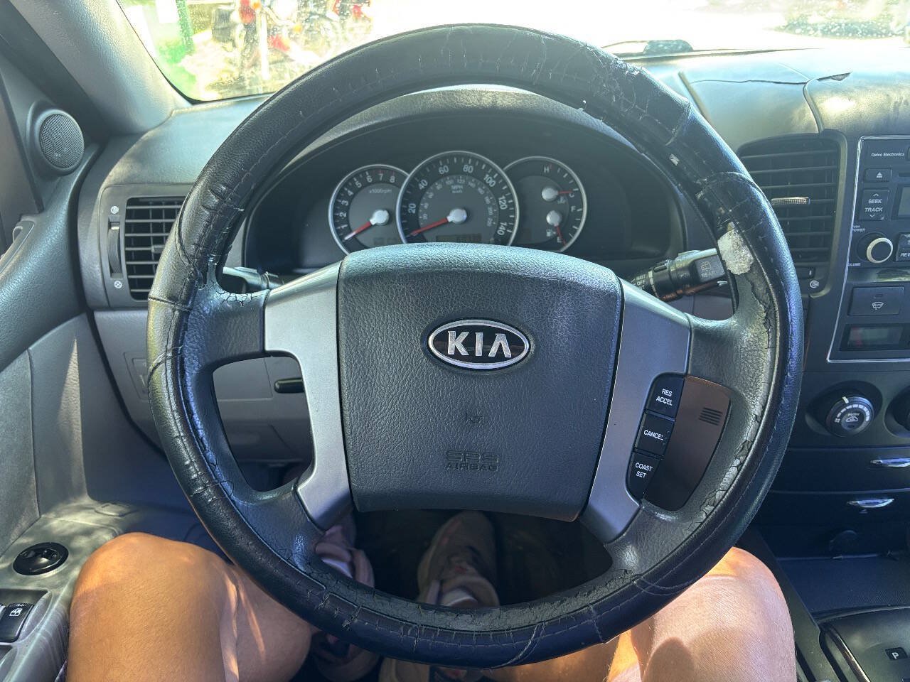 Used 2007 Kia Sorento 2WD image 11