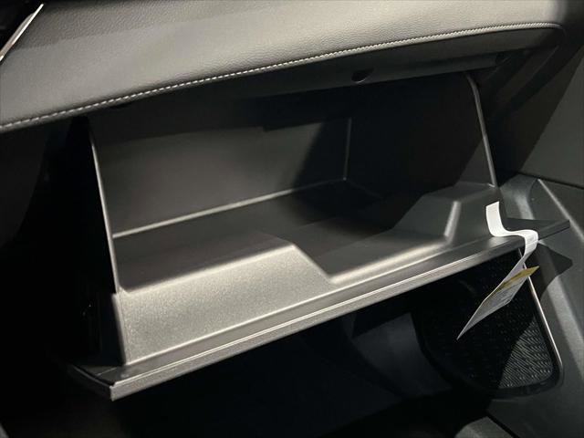 Used 2025 Buick Enclave Preferred w/ Power Package image 36