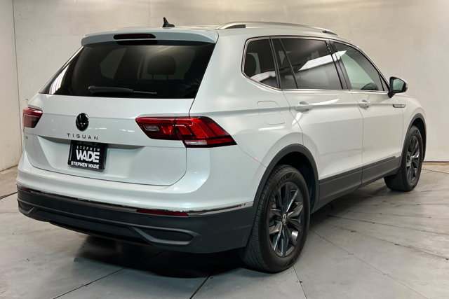 Used 2023 Volkswagen Tiguan SE FWD image 5