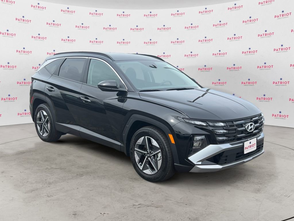 Certified 2025 Hyundai Tucson SEL FWD image 1