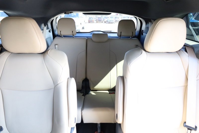 Used 2022 Toyota Sienna XLE image 35