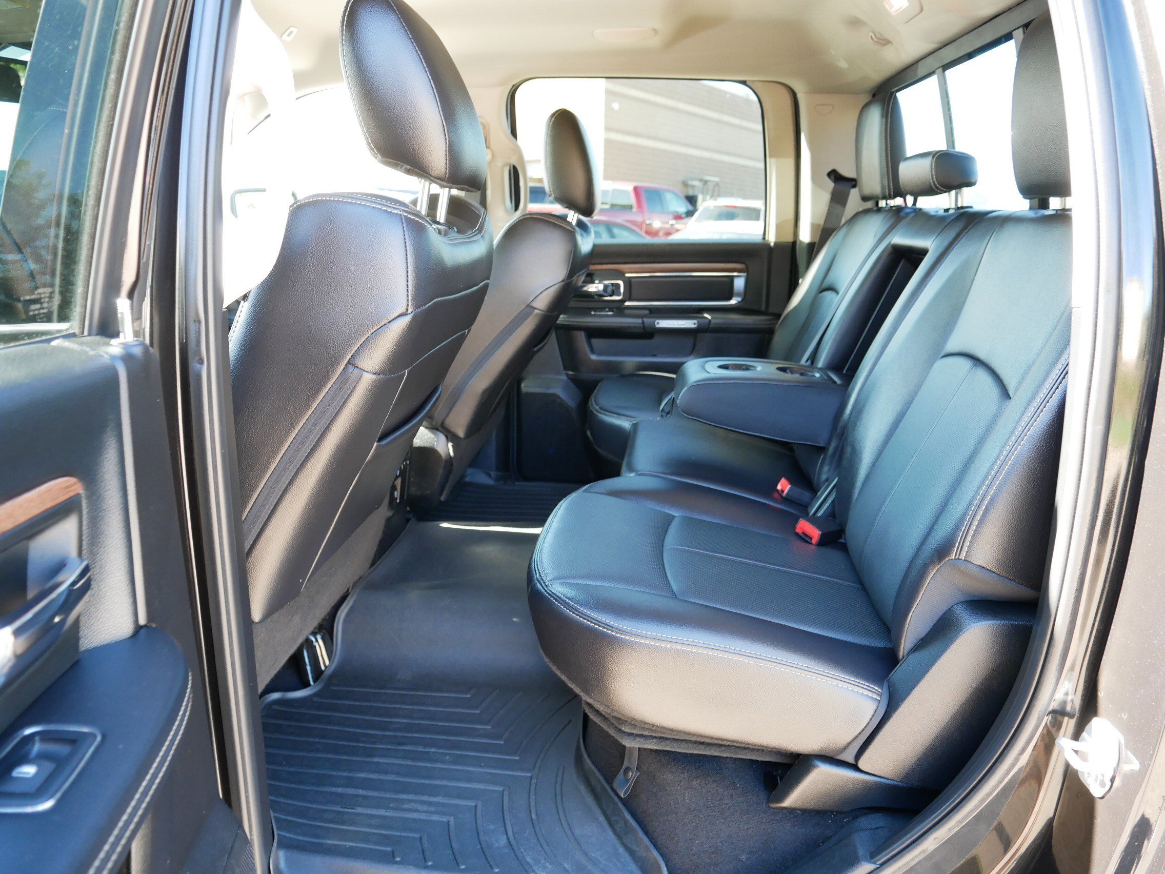 Used 2018 RAM 2500 Laramie w/ Snow Chief Group image 35