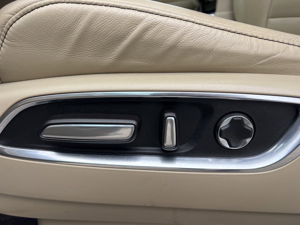 Used 2020 Acura MDX SH-AWD w/ Technology Package image 15