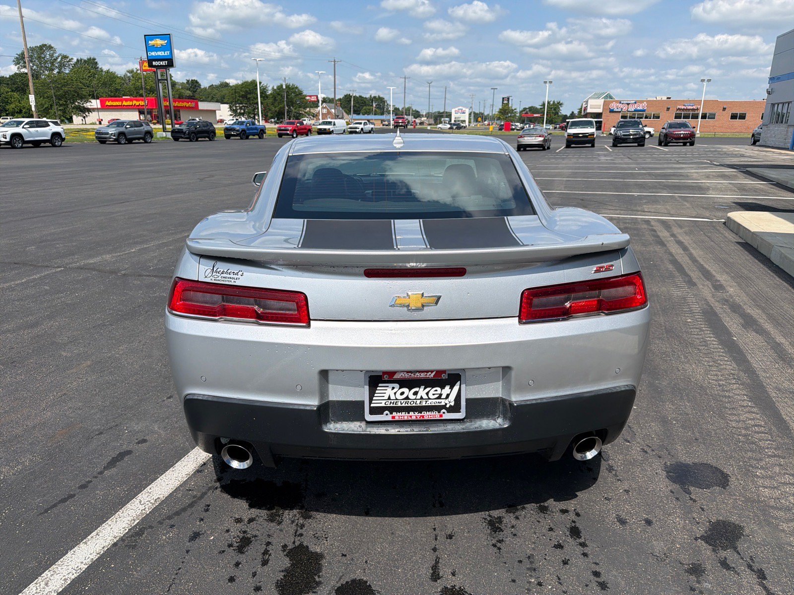 Used 2014 Chevrolet Camaro SS w/ RS Package RWD image 3