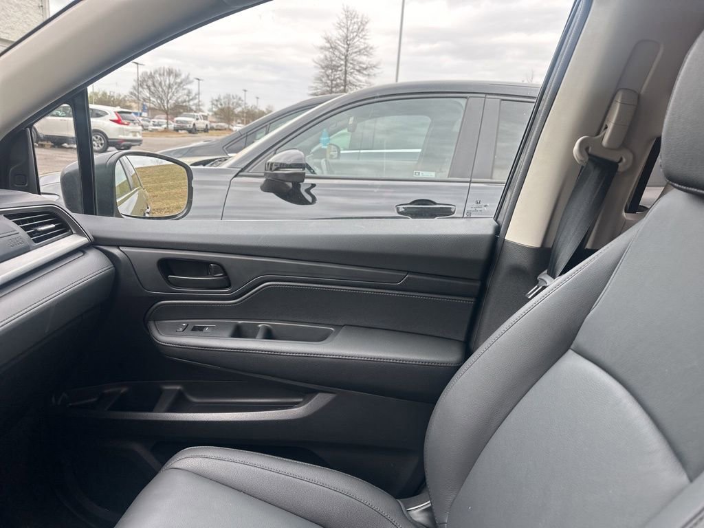 Used 2026 Honda Odyssey EX-L image 7