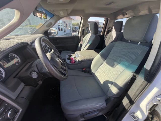 Used 2014 RAM 1500 ST w/ SXT Appearance Group image 12