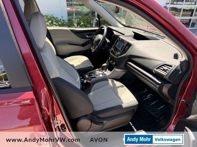 Used 2019 Subaru Forester Premium w/ All-Weather Package AWD/4WD image 17