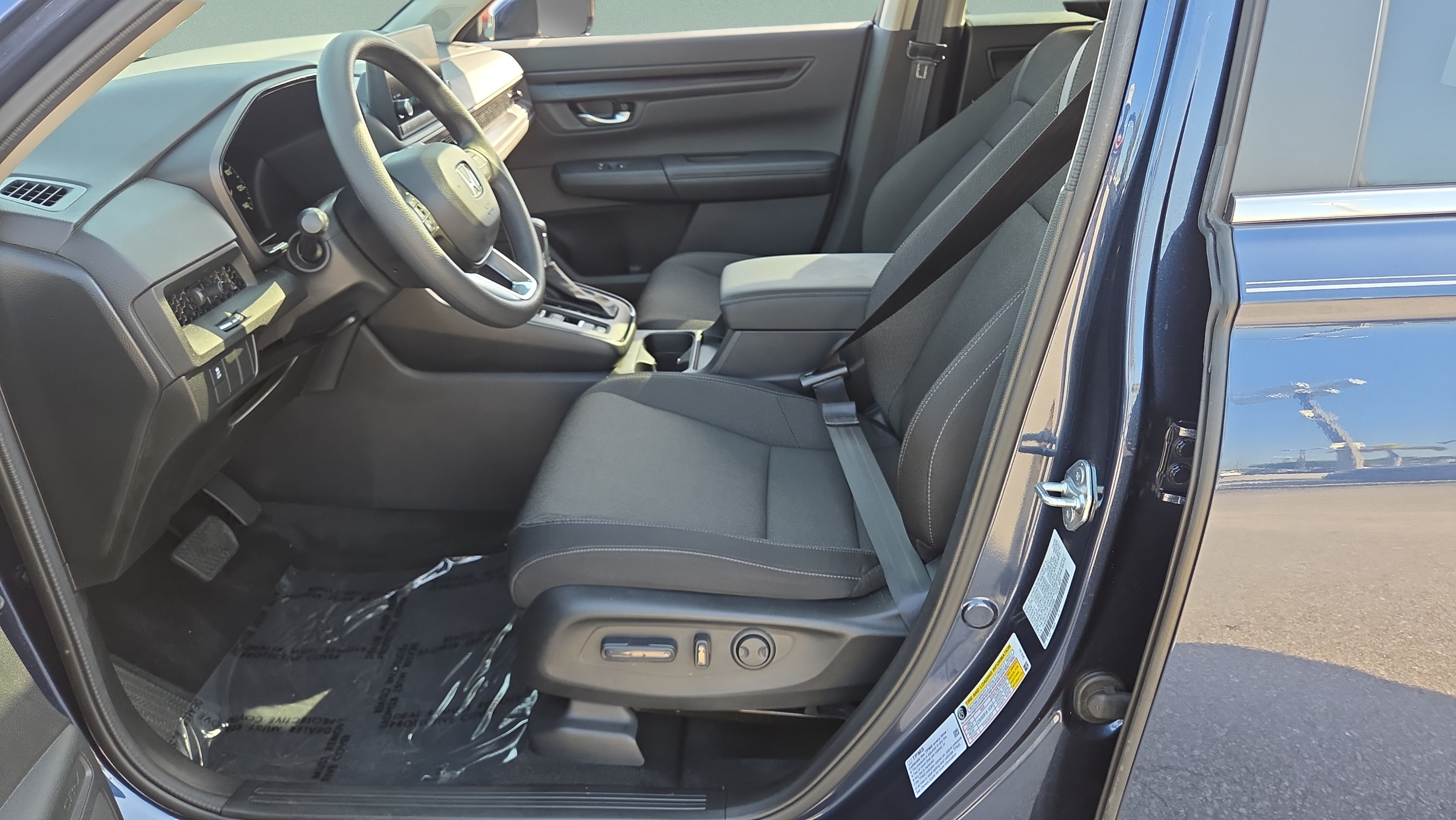 Used 2025 Honda CR-V EX image 9