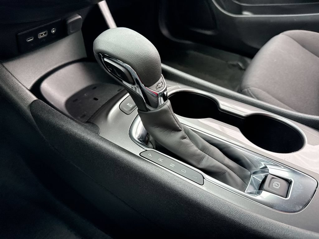 Used 2024 Chevrolet Malibu LS FWD image 20