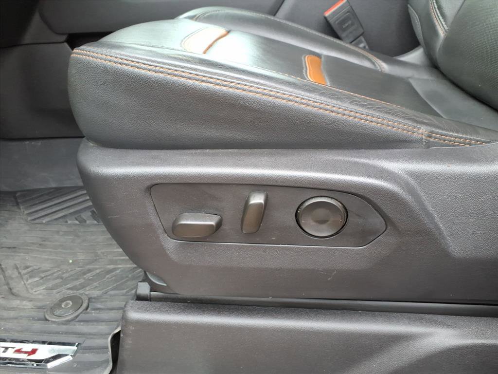 Used 2024 GMC Sierra 2500 AT4 w/ AT4 Premium Plus Package image 10