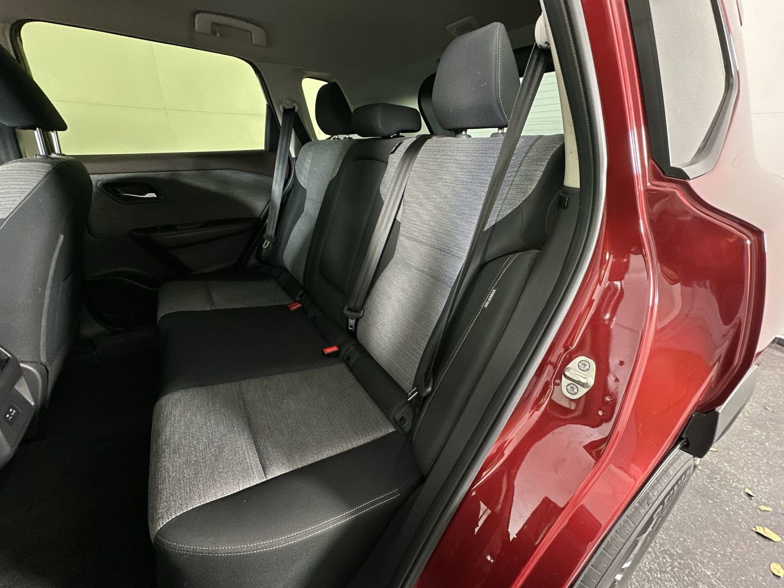 Certified 2023 Nissan Rogue SV image 27