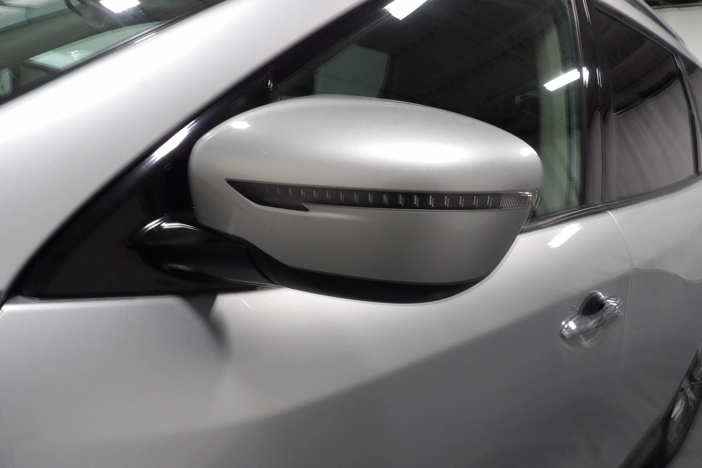 Used 2019 Nissan Pathfinder SV FWD image 6