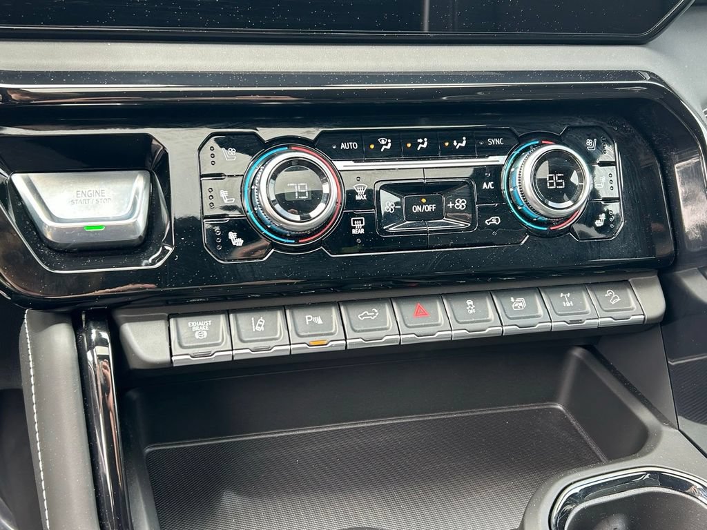 New 2026 GMC Sierra 2500 AT4X AWD/4WD image 24