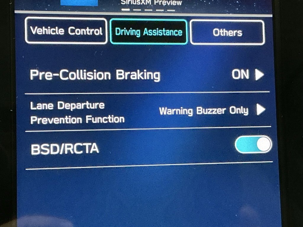 Used 2020 Subaru Outback Premium image 10