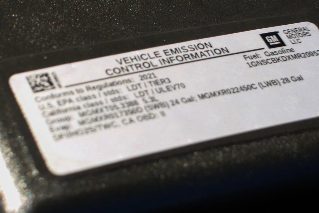 Used 2021 Chevrolet Suburban LS w/ Driver Alert Package image 13