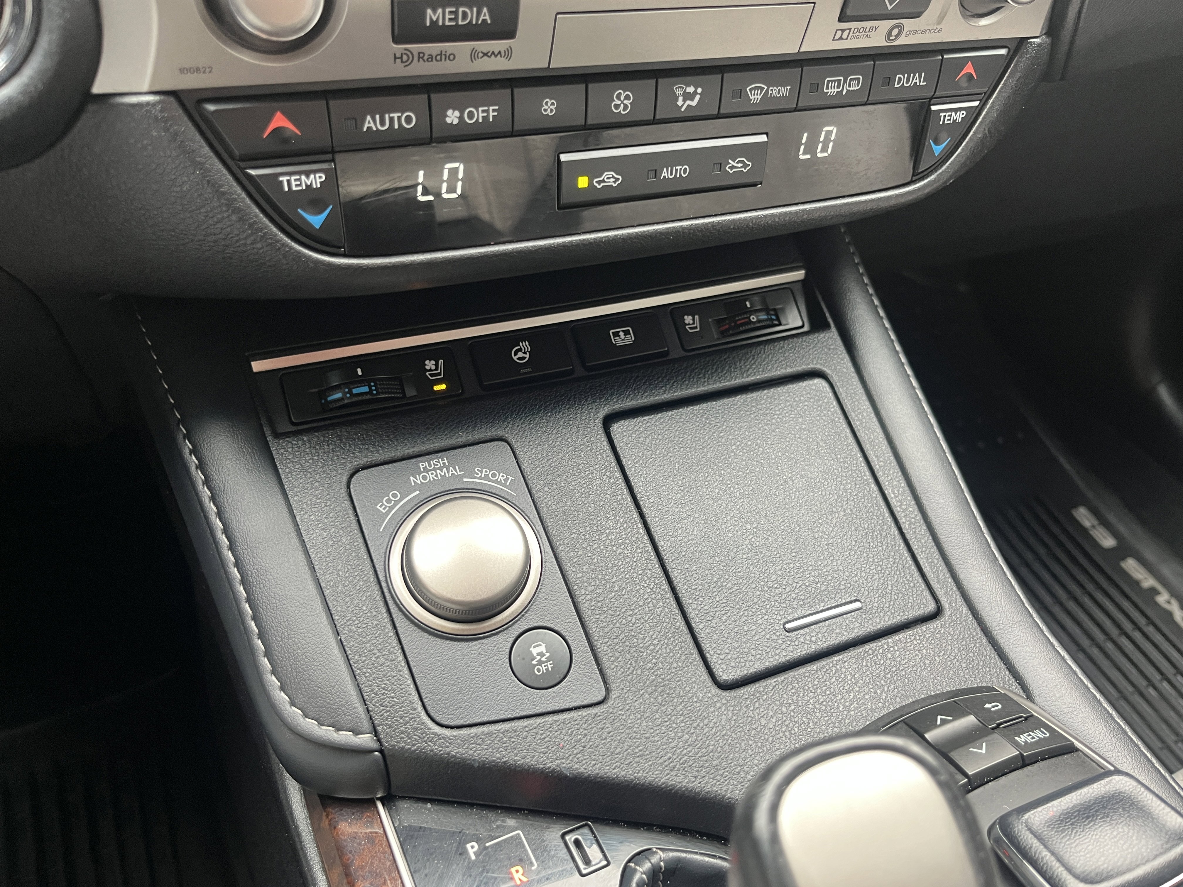 Used 2018 Lexus ES 350 w/ Luxury Package w/Wood Trim FWD image 29