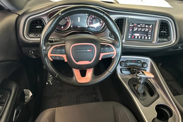 Used 2019 Dodge Challenger SXT RWD image 16