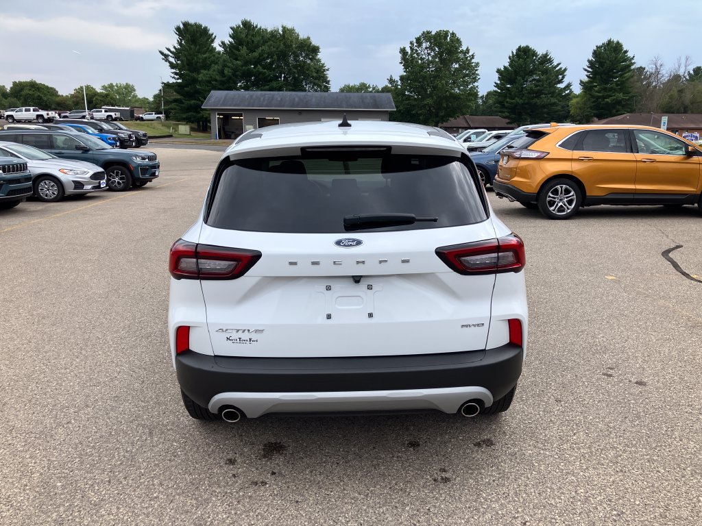 Used 2023 Ford Escape Active AWD/4WD image 7