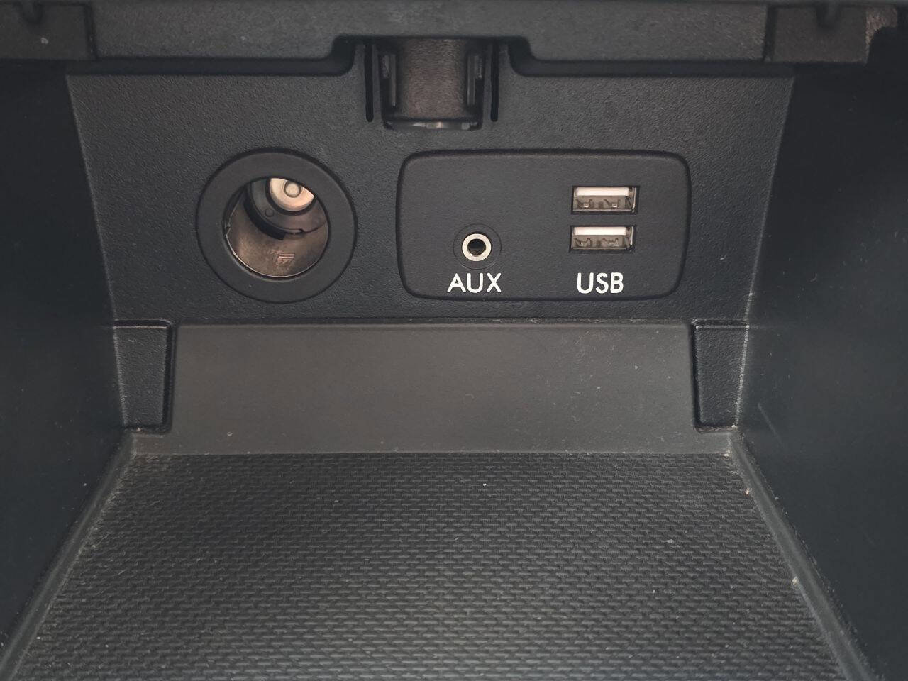 Used 2016 Subaru Outback 2.5i Premium image 25