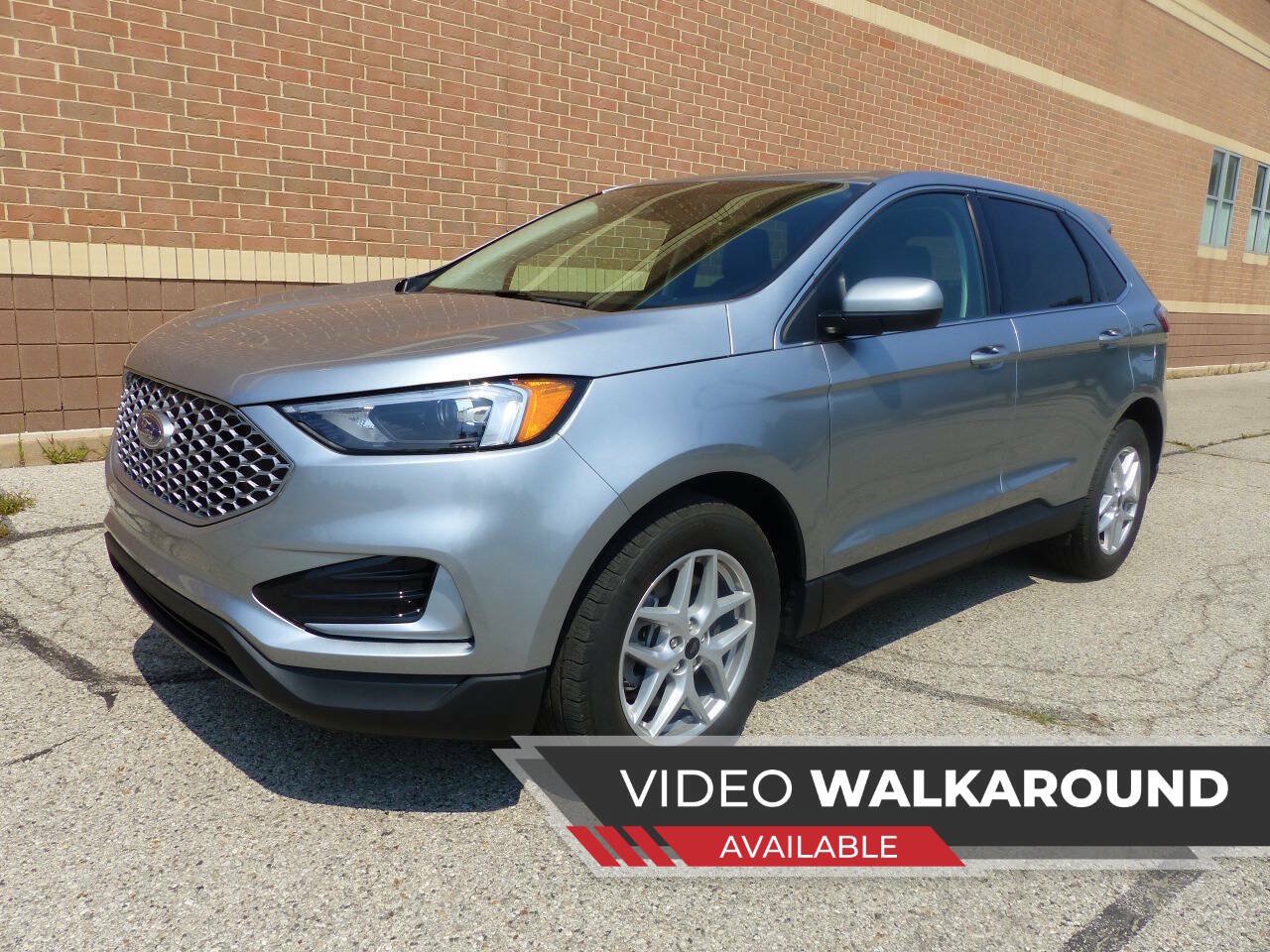 Used 2024 Ford Edge SEL
