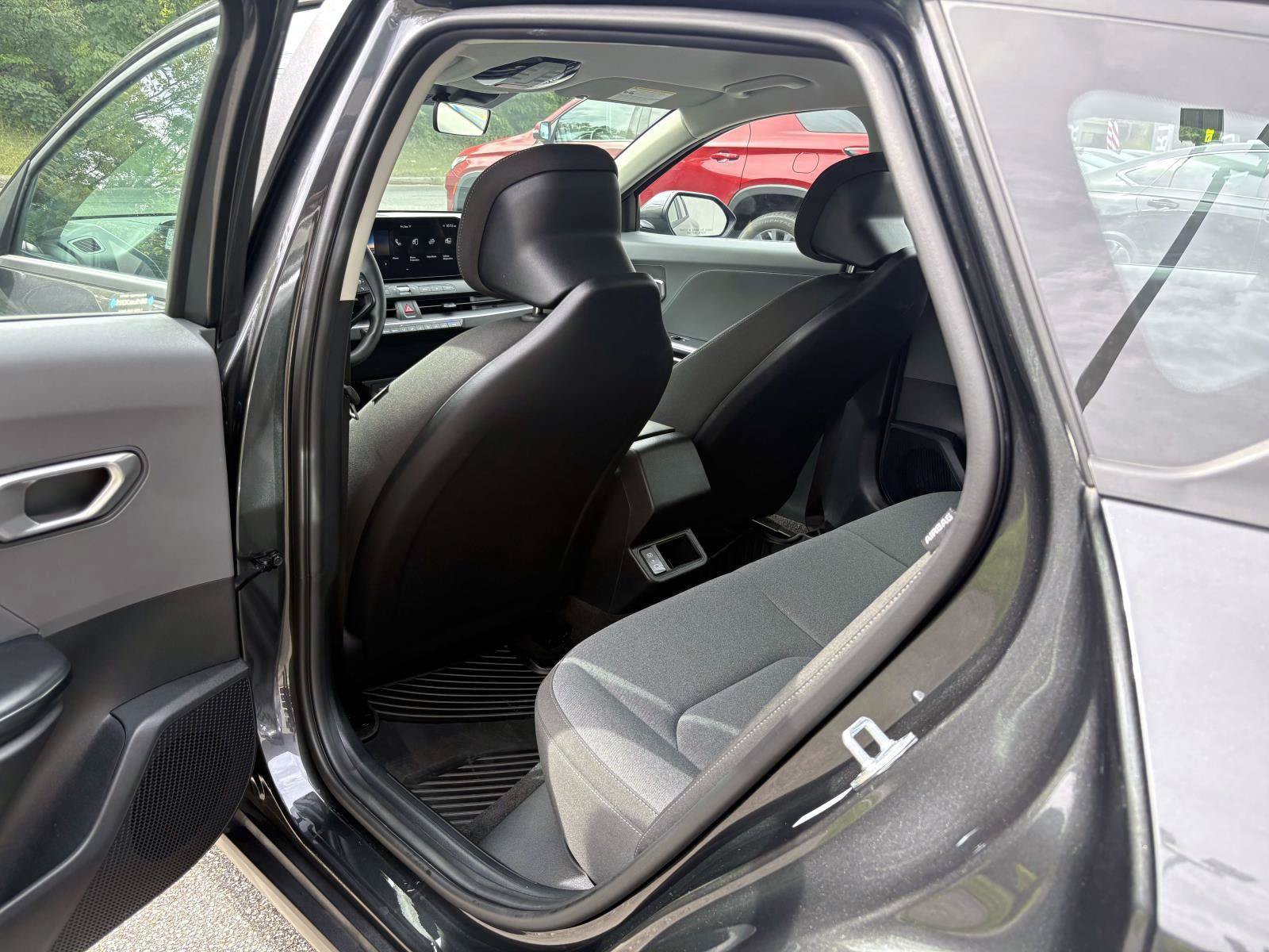 Certified 2025 Kia K4 FWD image 25