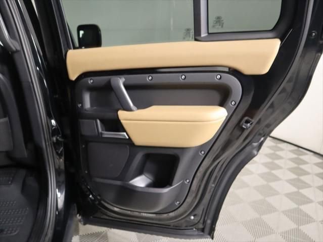 New 2025 Land Rover Defender 130 V8 image 28