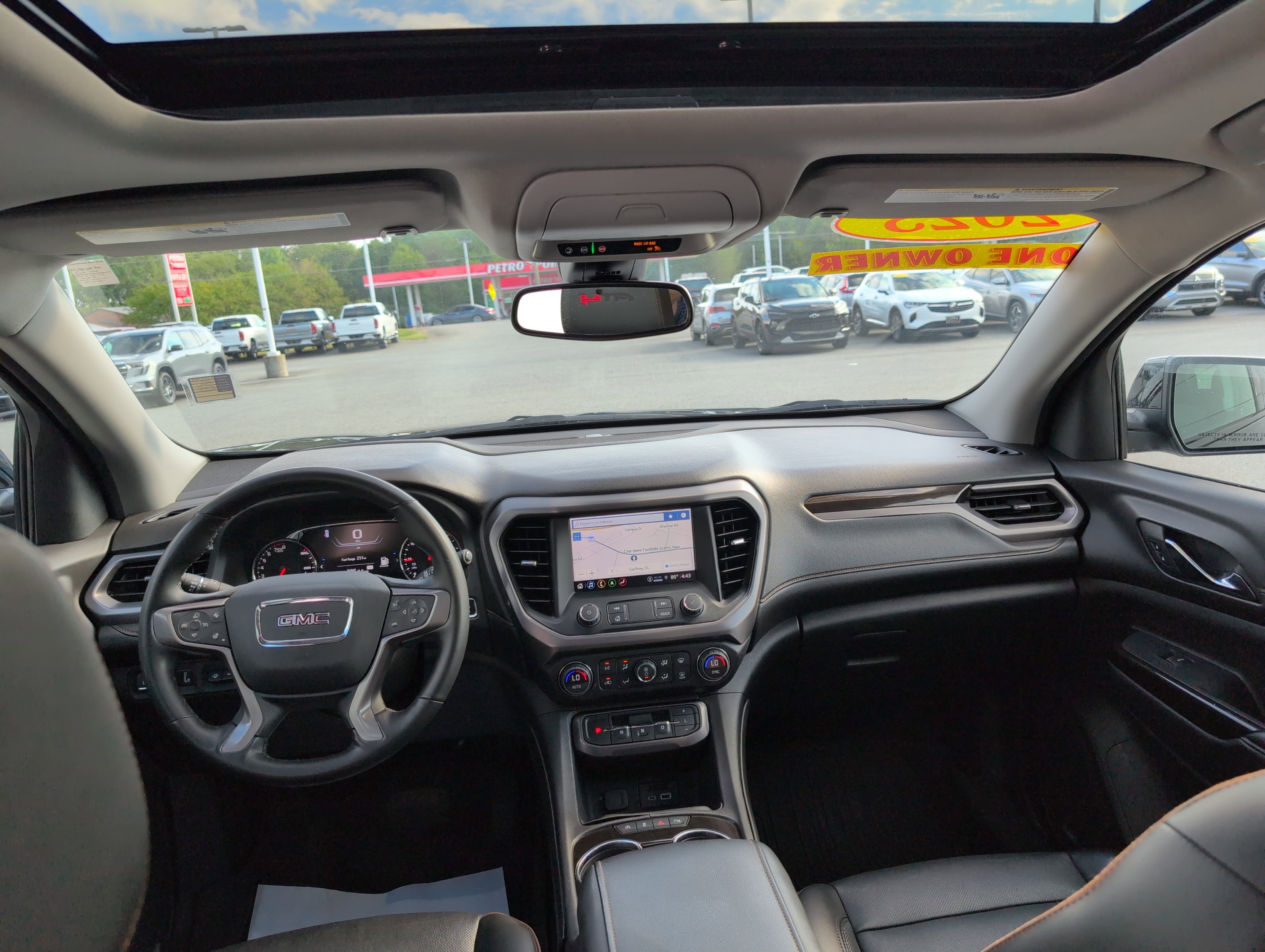 Used 2023 GMC Acadia AT4 w/ Technology Package image 33