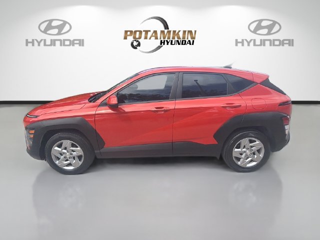 Certified 2024 Hyundai Kona SE FWD image 9