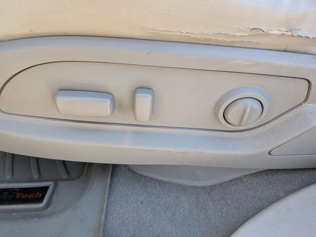 Used 2013 Buick Enclave Leather w/ Trailering Provision Package FWD image 13