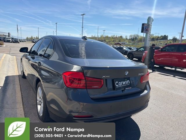 Used 2016 BMW 328i xDrive Sedan image 5
