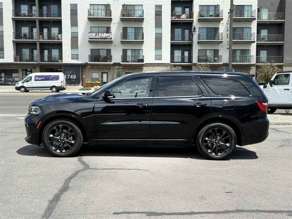 Used 2022 Dodge Durango R/T w/ Blacktop Package AWD/4WD image 4